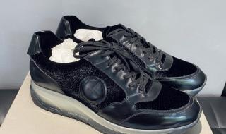 乔治阿玛尼 乔治阿玛尼